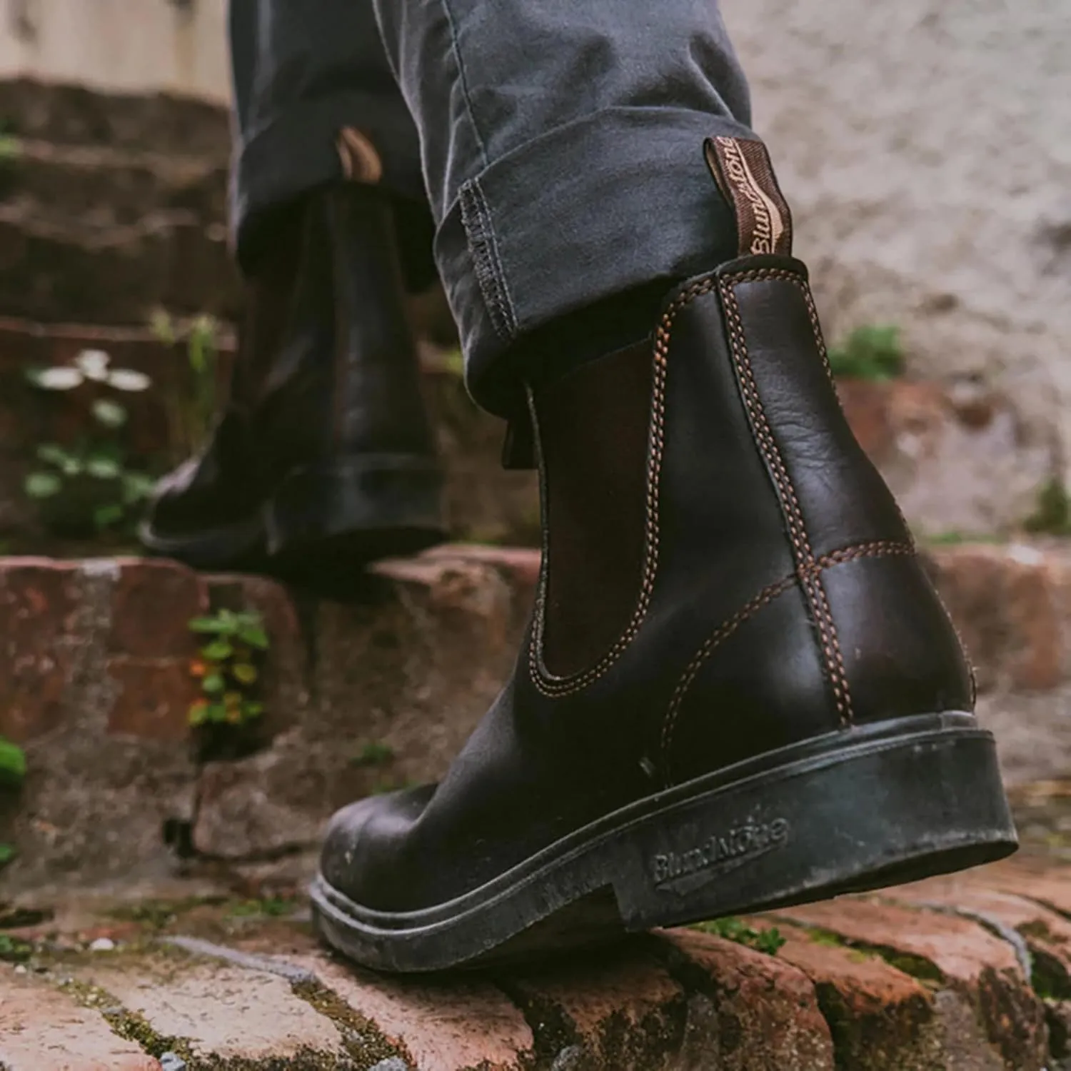 Blundstone Dress Chelsea Boots - Unisex