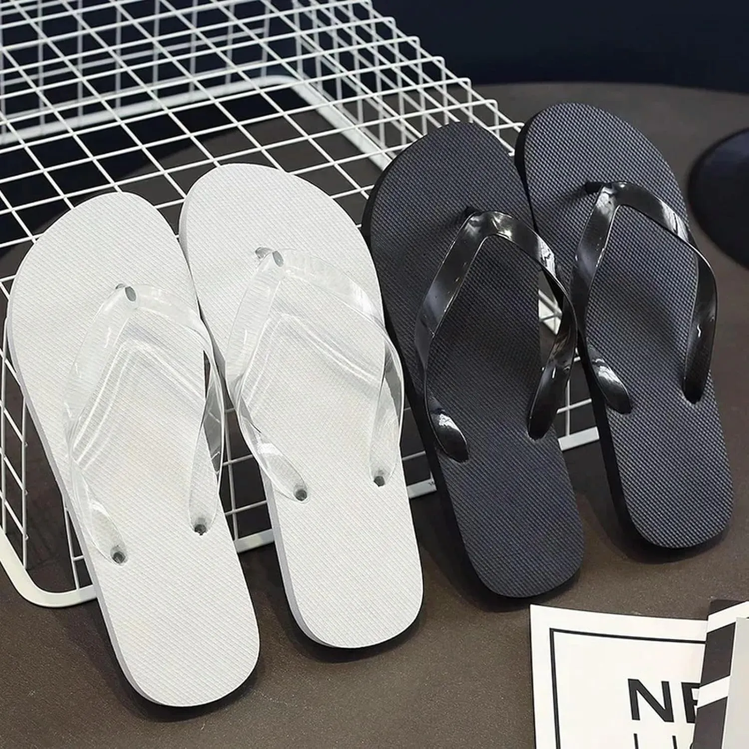 Casual Flip Flops Men'S Beach Shoes Solid Color Non-Slip Slipper Slippers Trendy Sandals Men