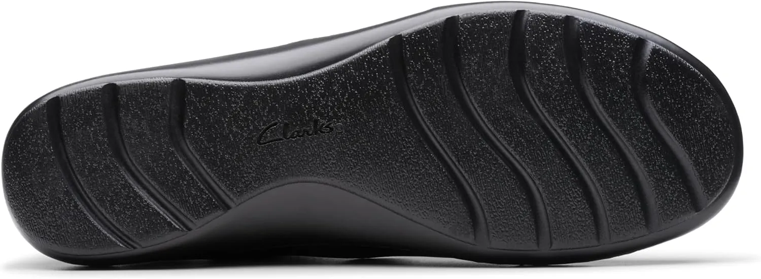 Clarks Women's Cora Pace Ankle Boot