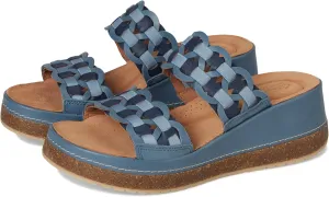 Clarks Women's Kassanda Mule Wedge Sandal