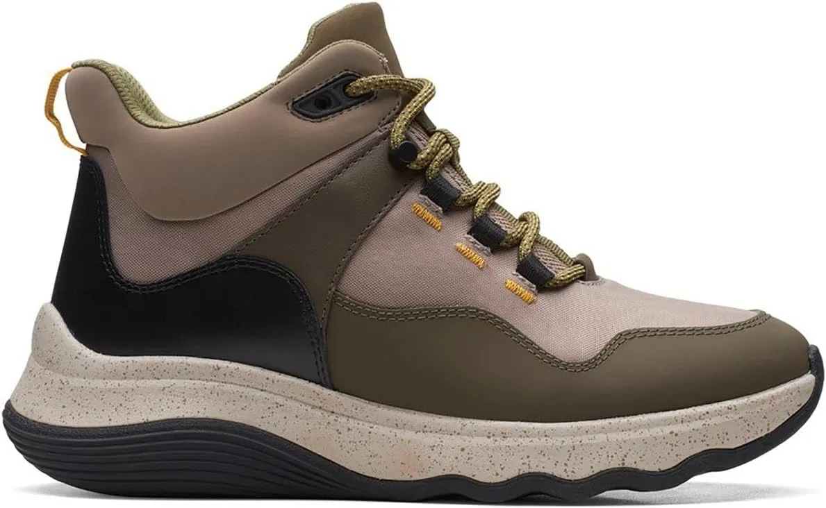 Clarks Women's Winter Fashion Boot