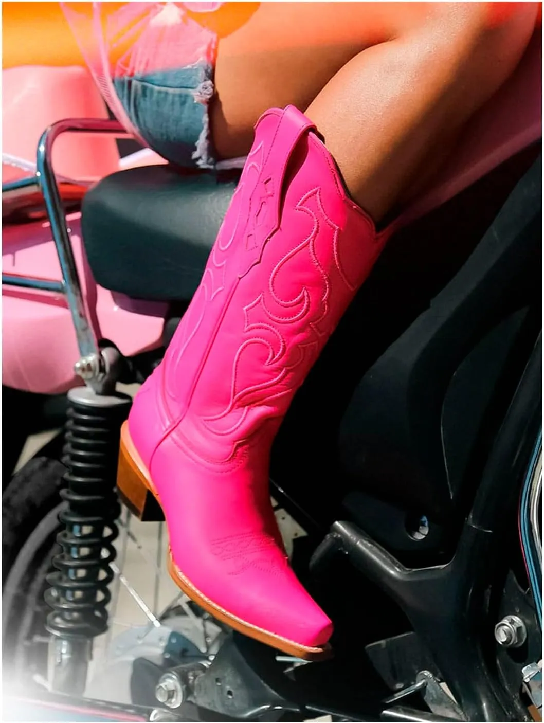 Corral Boots Womens Fuchsia Embroidered Snip Toe Western Cowboy Boots Mid Calf Mid Heel 2-3" - Pink