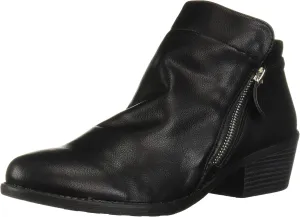 Easy Street Women's Gusto Ankle Boot
