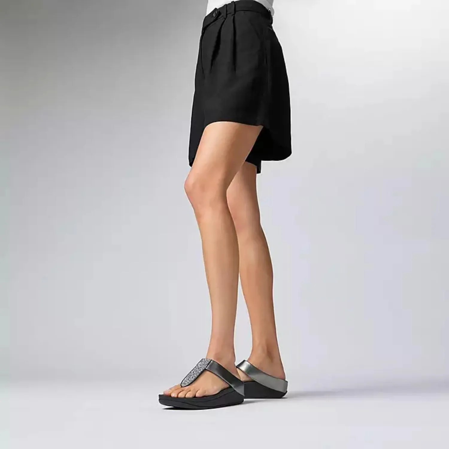 FitFlop Women's FINO Glitterdust Metallic Toe Post Flip Flop Sandal
