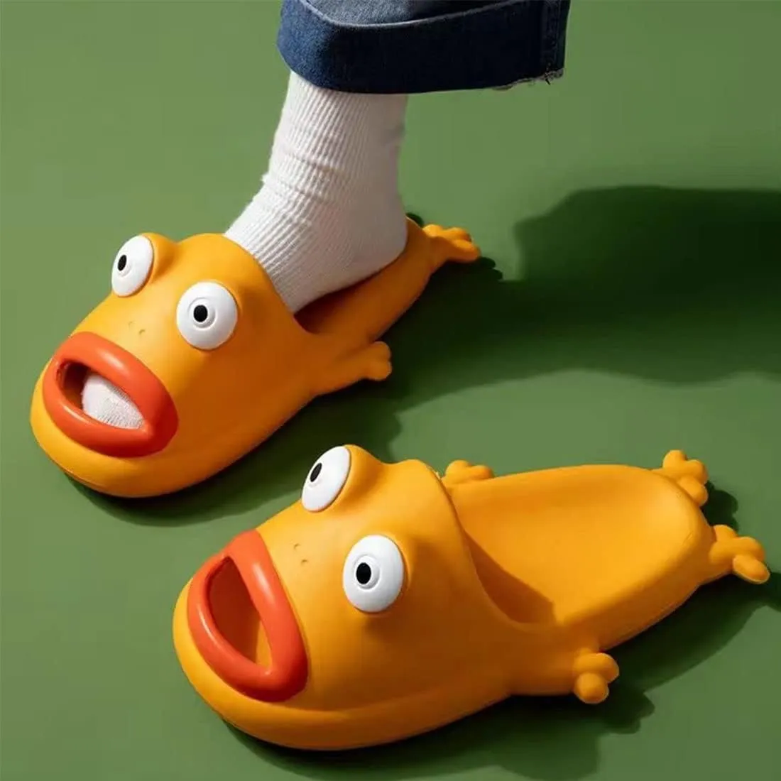 Kvikci Frog Slippers, Unisex Summer Funny Animal Slides, Bass Sandals, Frog Flip Flops Couple Beach Slipper Bath Shoes