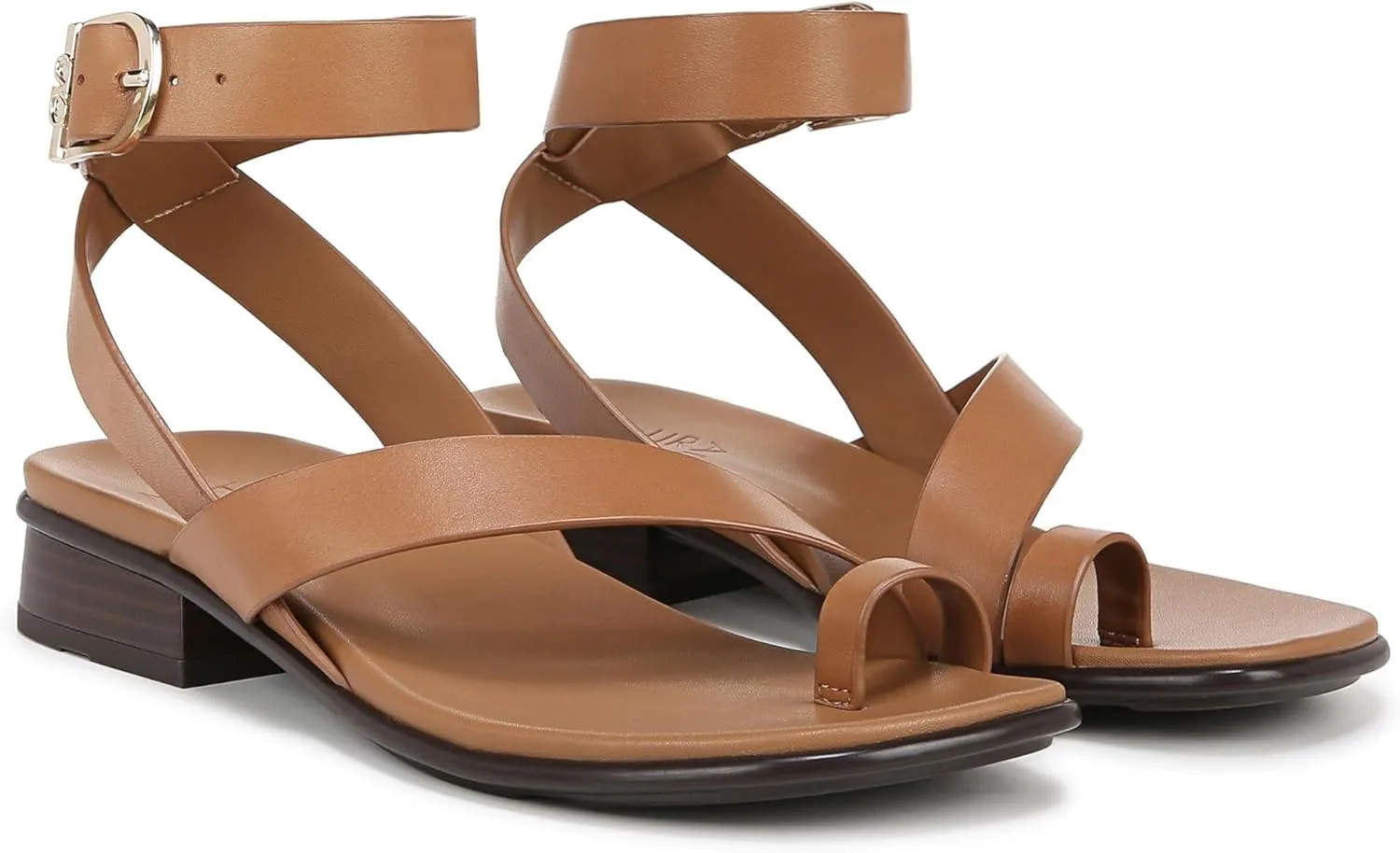 Naturalizer Womens Birch Strappy Flat Sandal