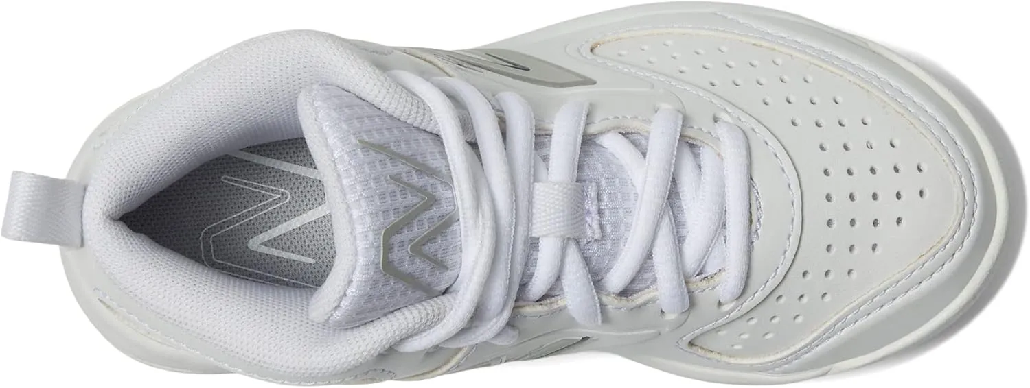 New Balance Boys' 3000 V6 Rubber Molded Baseball Shoe