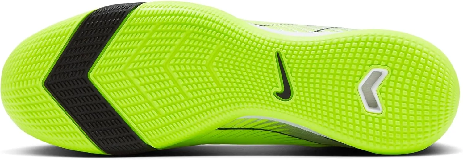 Nike Men Football Soccer Shoe