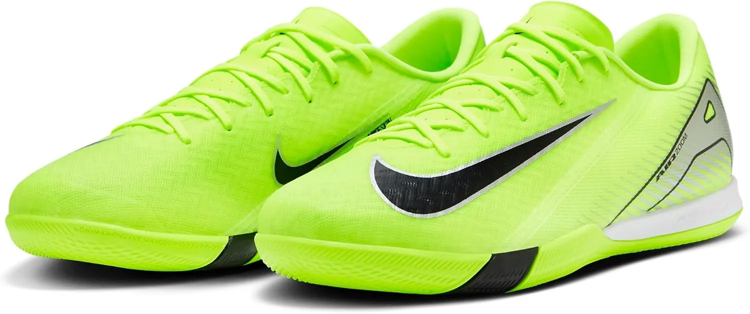 Nike Men Football Soccer Shoe