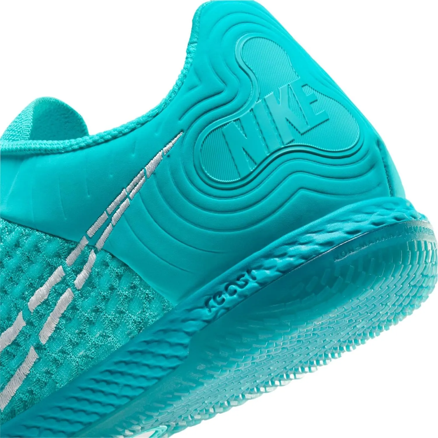 Nike Men's Soccer Shoe