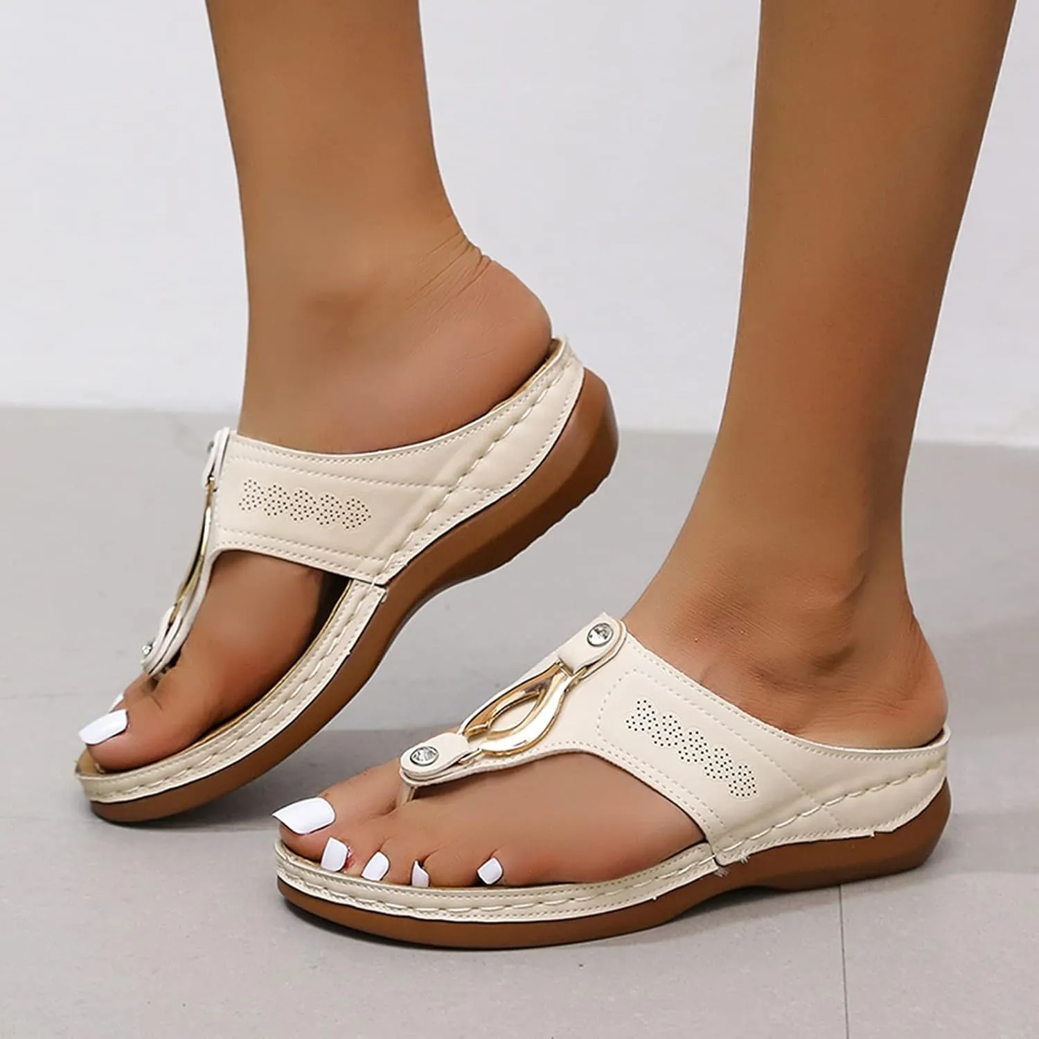 Orthopedic Sandals for Women Arch Support Flip Flops Sandals Walking Thong Sandals 3D Hollow Flower Wedge Shoes