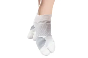OrthoSleeve Bunion Relief Socks, Patented Split-Toe Design with a Cushioned Bunion Pad Separates Toes, Relieves Bunion Pain and Reduces Toe Friction