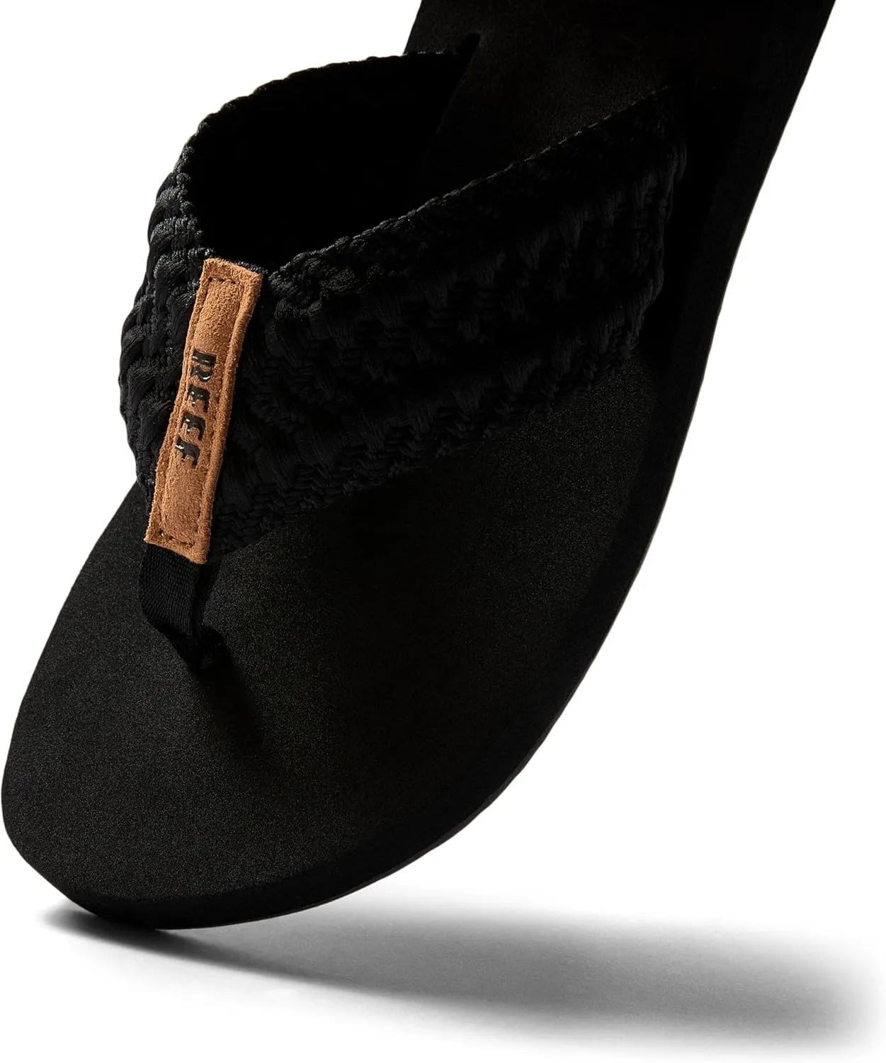 REEF Cushion Threads Women's Flip Flop, Ultra Soft Cushion Footbed, Arch Support