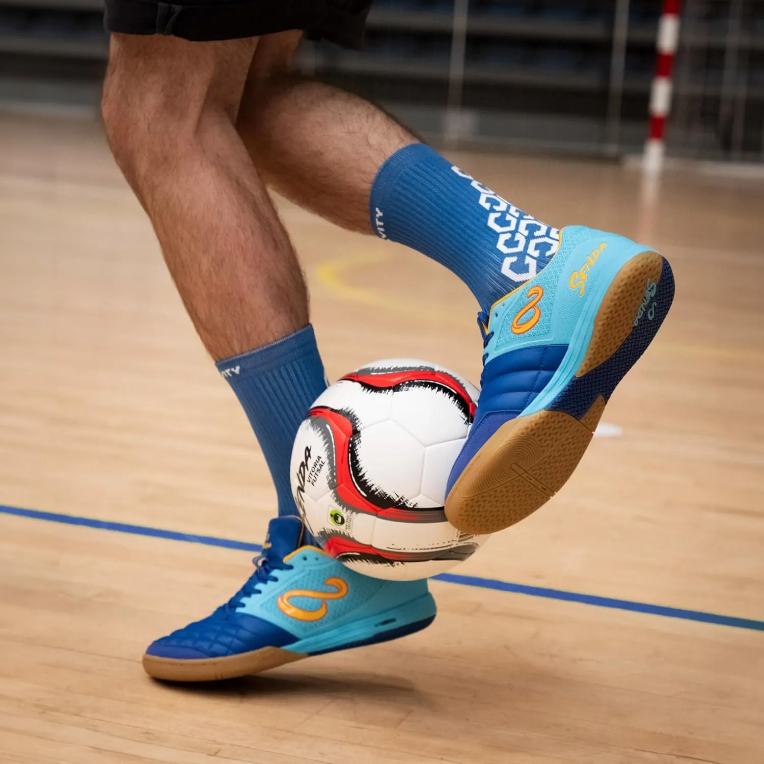 SENDA Ushuaia Club 2.0 Indoor Soccer, Court, and Futsal Shoes, Unisex, Adult and Youth Sizes