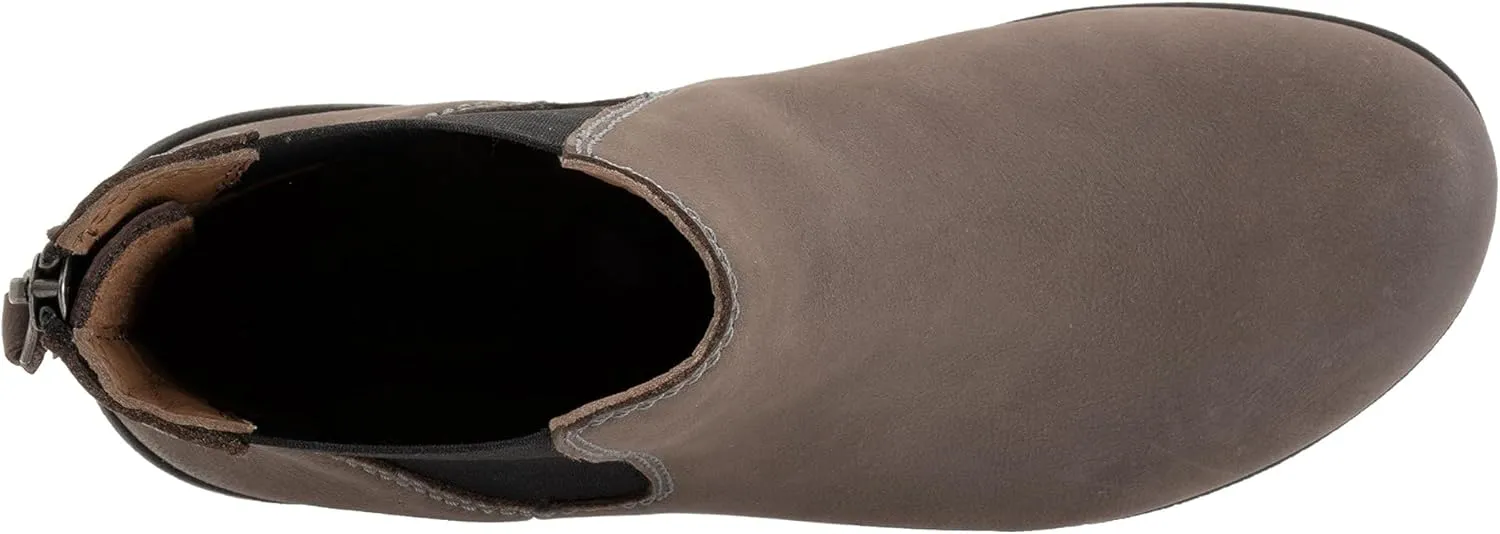 SoftWalk Women's Albany Ankle Boot