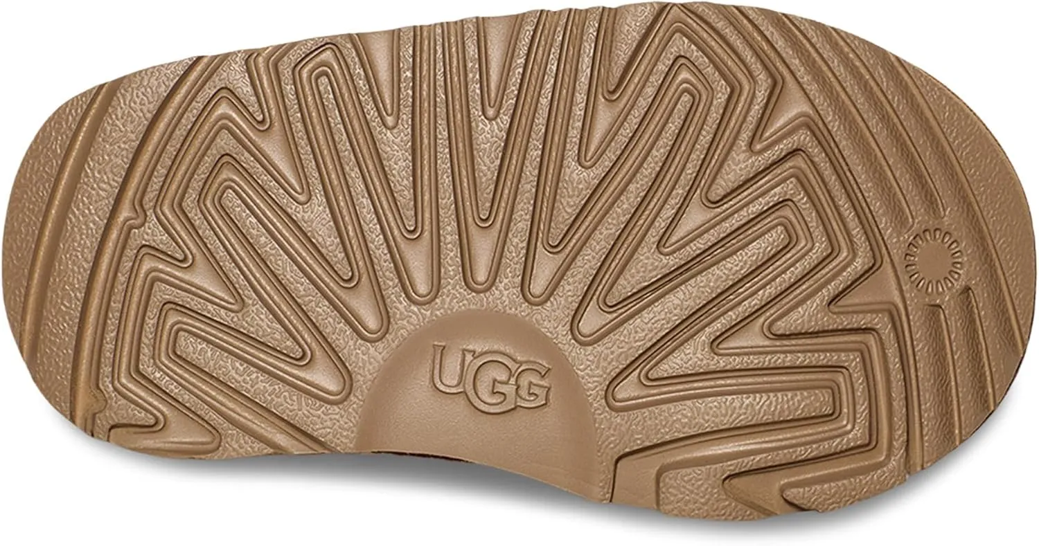 UGG Unisex-Child T Classic Mini Ii Fashion Boot