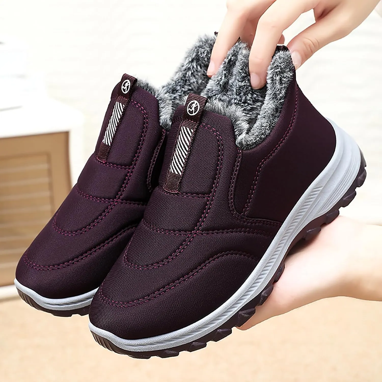 Women Winter Snow Boots Comfortable Warm Fur lined Slip on Ankle Boots Lightweight Waterproof Outdoor Booties