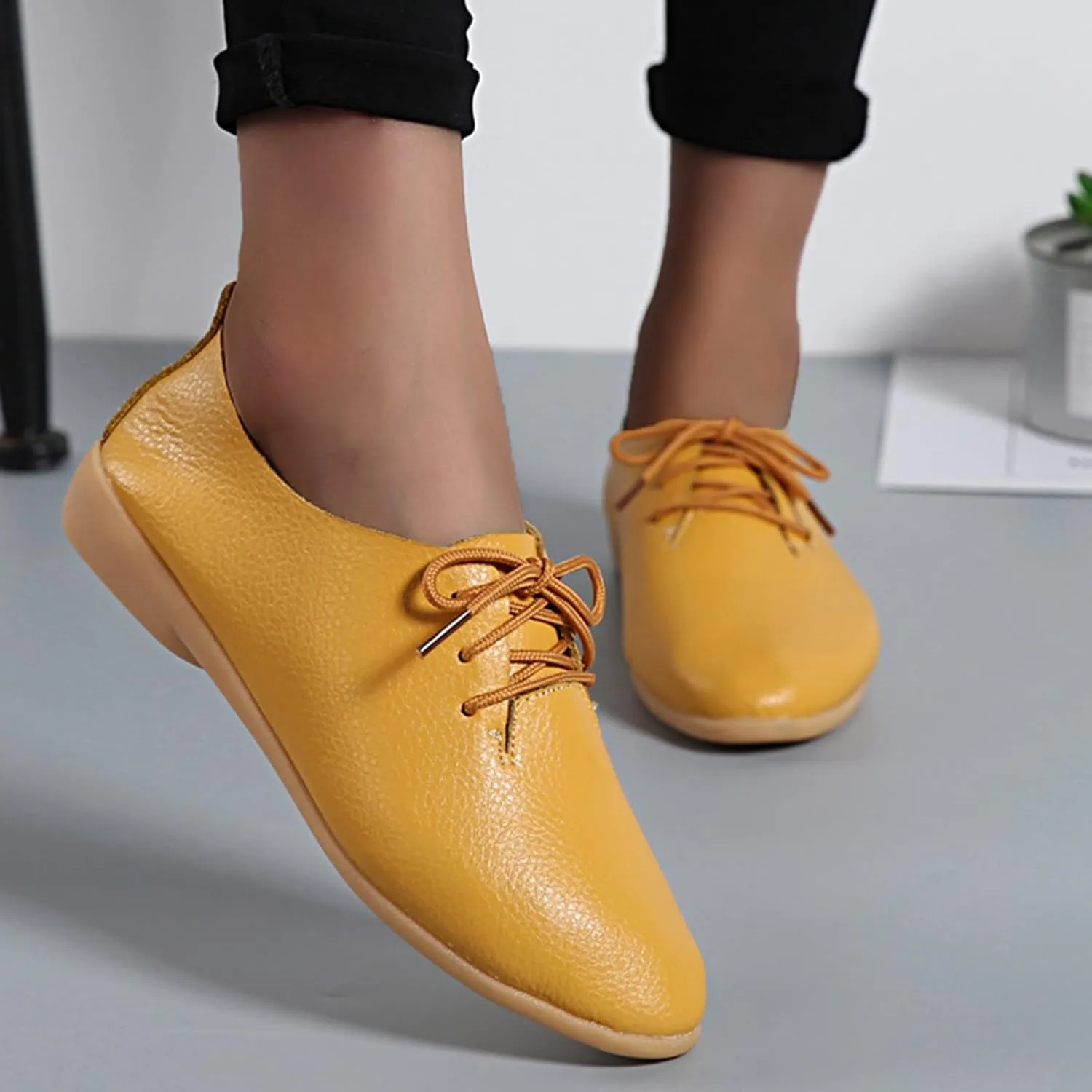Women's Leather Lace Up Oxfords Sneakers Comfortable Slip-On Business Shoes Lightweight Breathable Sneakers Dressy Low Heel Walking Shoes