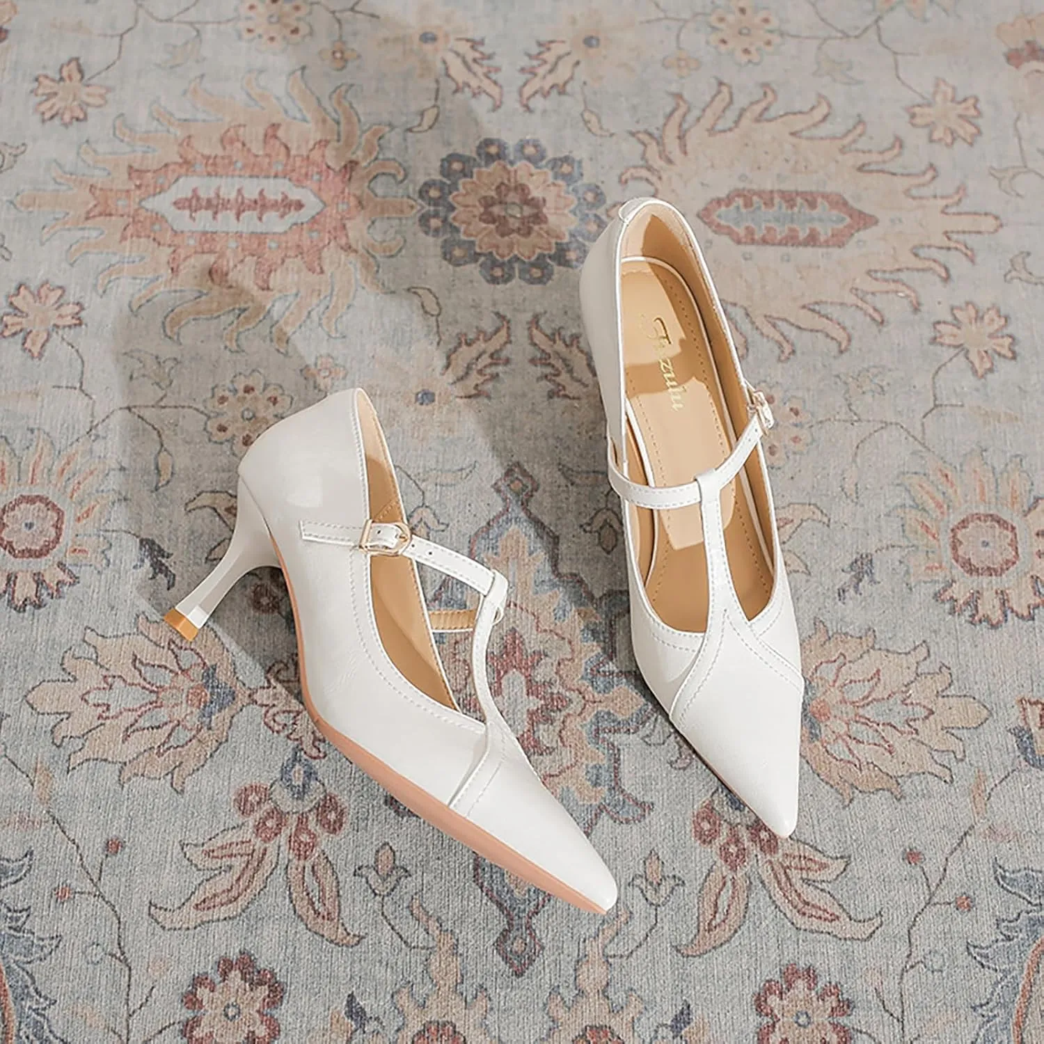 Women'S Leather T-Strap Sexy Pointed Stiletto Heel Pumps Fashion Adjustable Buckle Comfort Kitten Heel Mary Janes Party Wedding Evening Dress High Heel Shoes