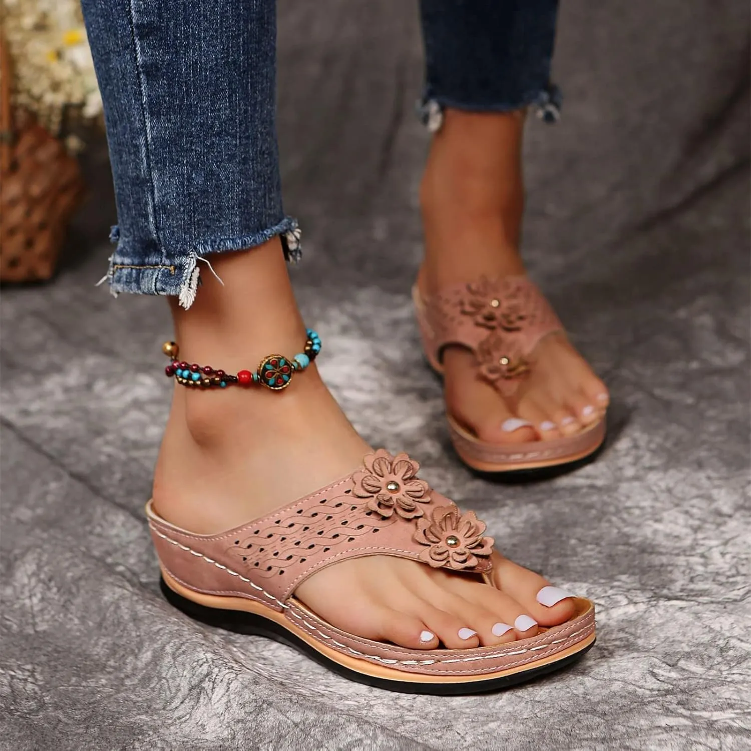 Women's Vintage 3D Floral Cutout Sandals with Arch Support Flip Flops,Bohemian Wedge Open Toe Casual Walking Beach Sandals