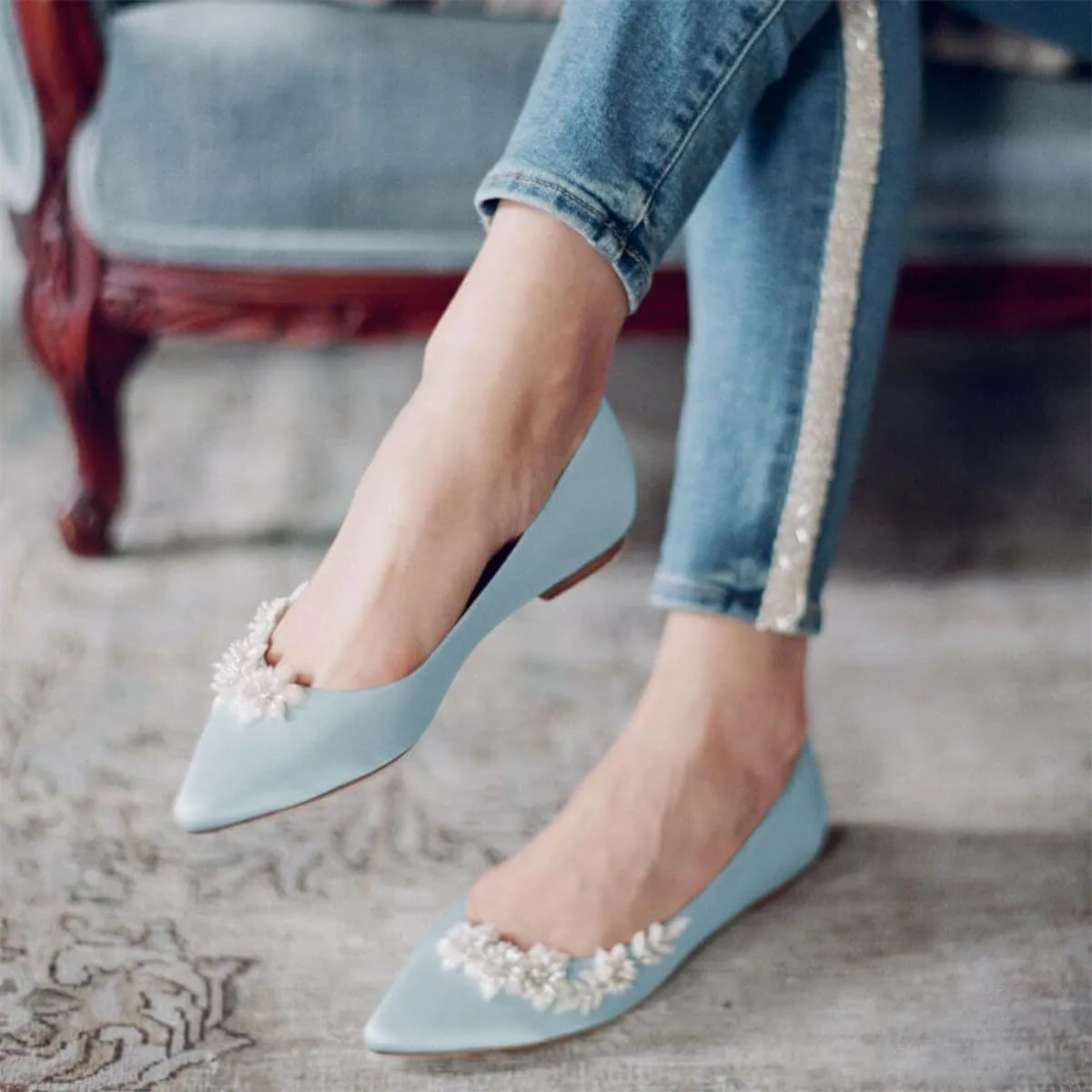 XYD Women Wedding Flats Floral Pearl Embellishment Elegant Pointed Toe Slip-ons Satin Bridal Prom Shoes