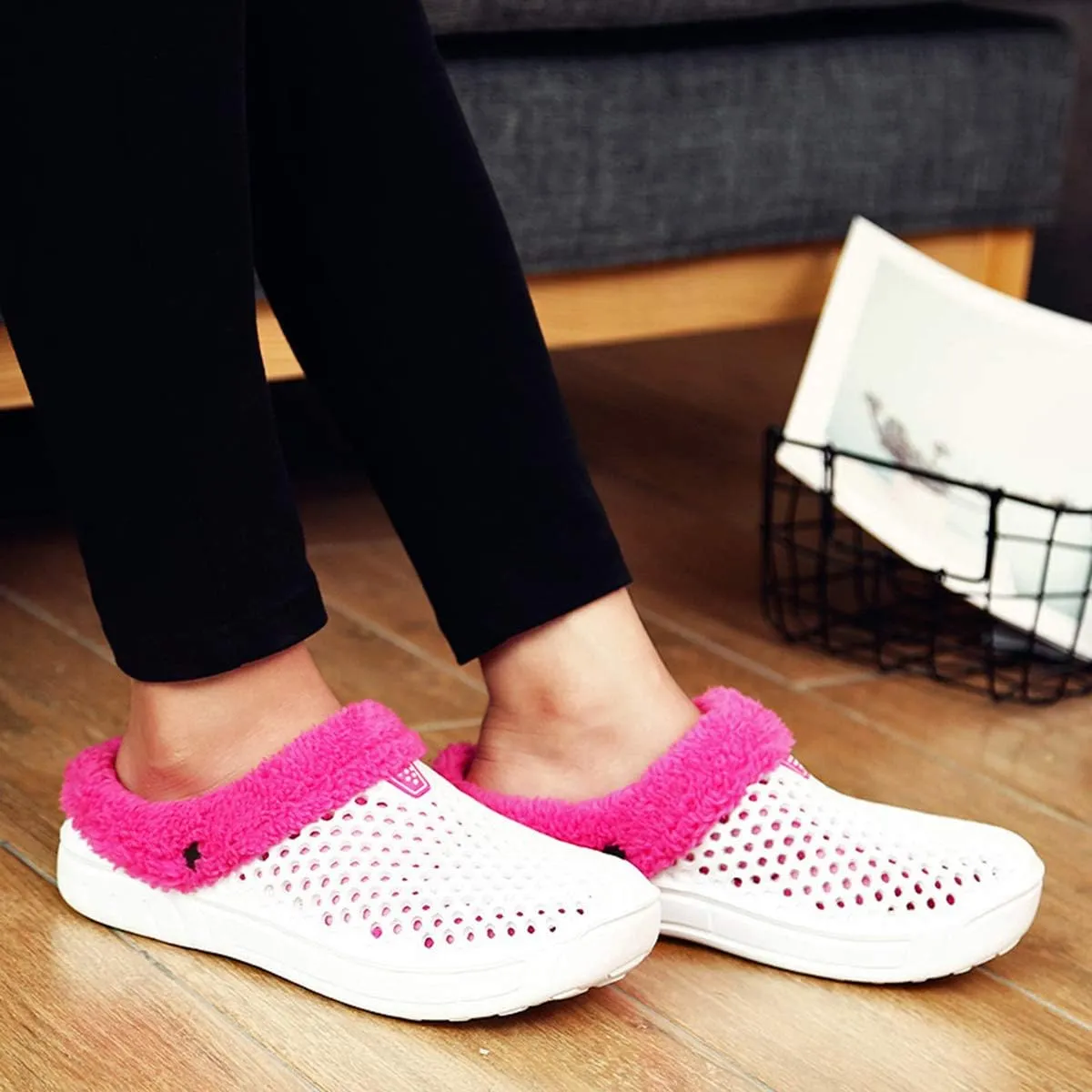 YUKTOPA Unisex Garden Clogs House Slippers Fur Lined Winter Breathable Walking Garden Shoes Warm Non-Slip Mule Footwear